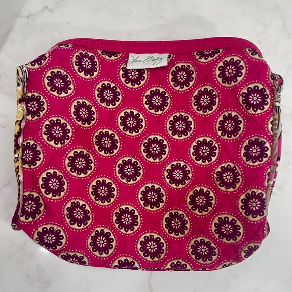 Vera Bradley - Very Berry Paisley - Medium Cosmetic Bag - Retired Pattern - Picture 8 of 8